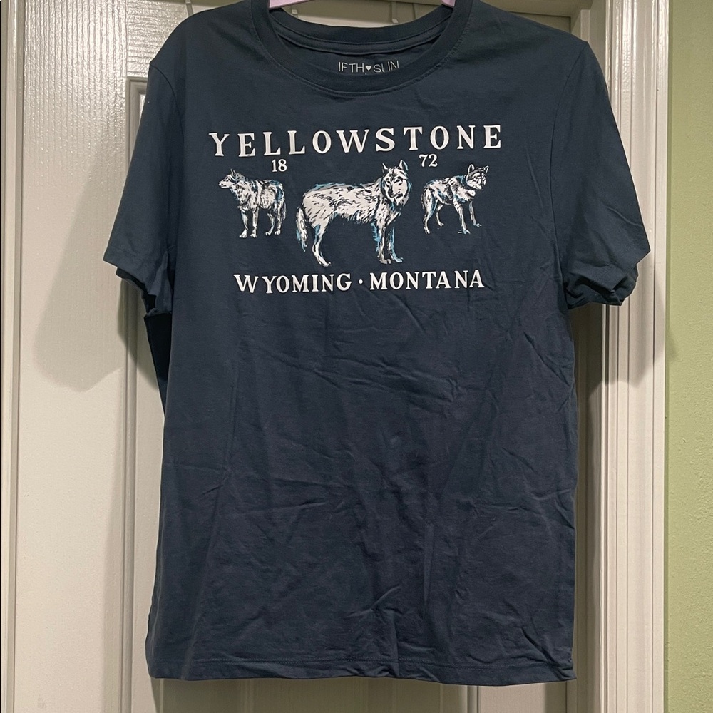 Yellowstone Graphic T-Shirt